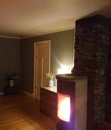 Semesterbostad Flaklypa, Hus Pa Toppen Med Jacuzzi Og Utsikt