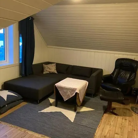Prázdninový dům Flaklypa, Hus Pa Toppen Med Jacuzzi Og Utsikt